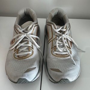 Brooks – Adrenaline GTS 20 Road Running Shoe